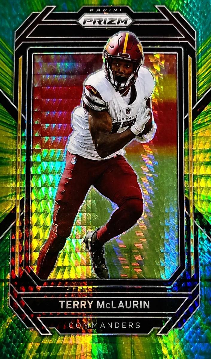 2022 Panini Prizm Football Hyper Terry McLaurin #294 PSA 10