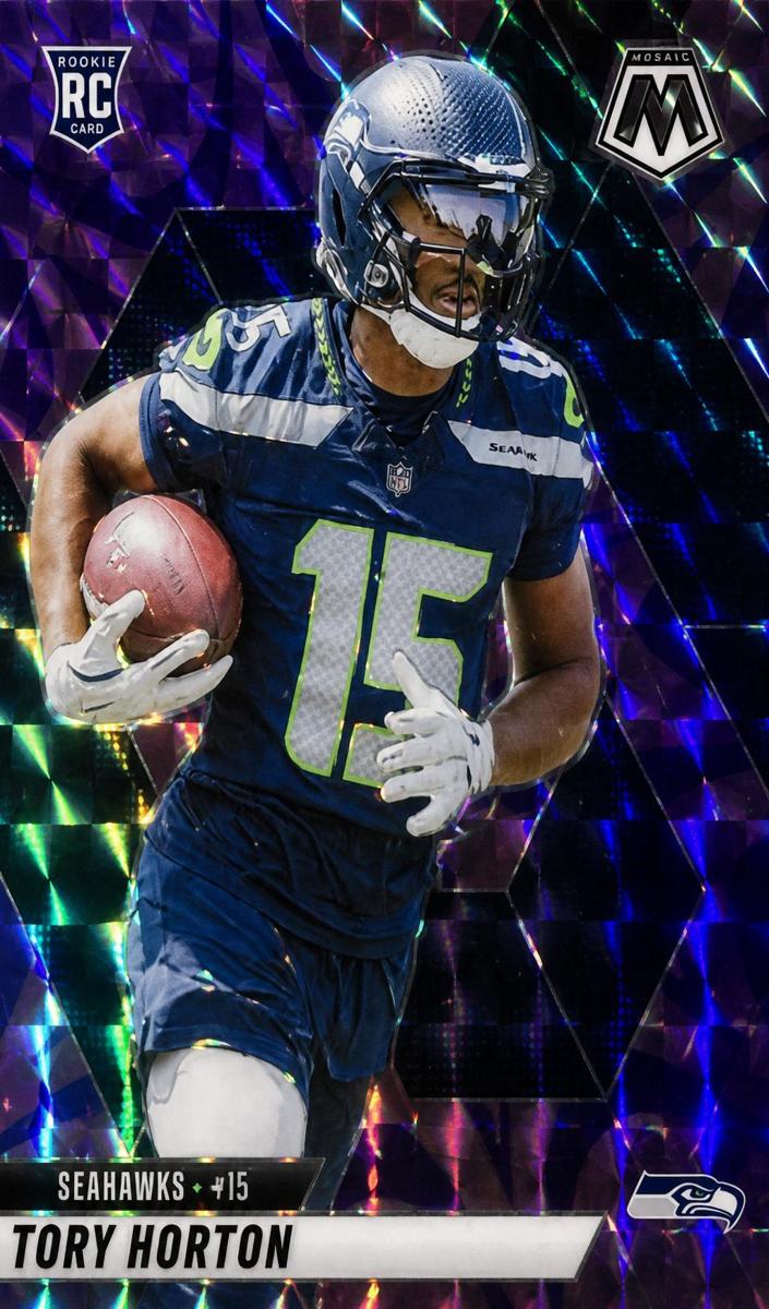 2025 Panini Mosaic Football Camo Pink Tory Horton #396