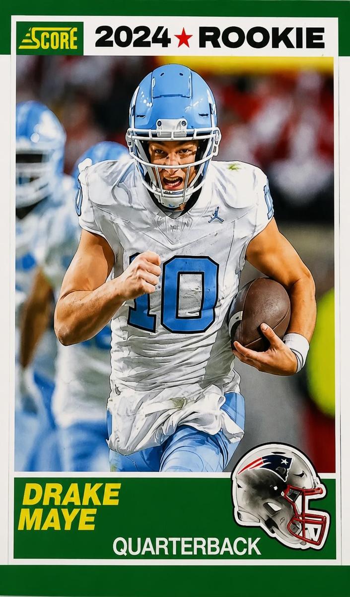 2024 Panini Score Football Red Drake Maye #3 PSA 8.5