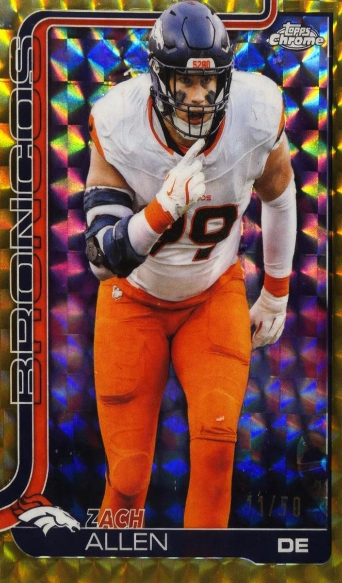 2025 Topps Chrome Football Gold Geometric Refractor Zach Allen #95