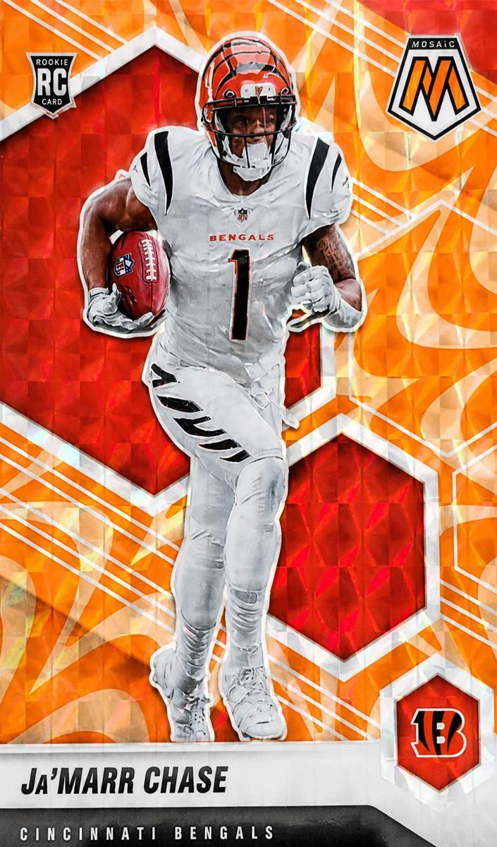 2021 Panini Mosaic Football Reactive Orange Ja'Marr Chase #307 PSA 9