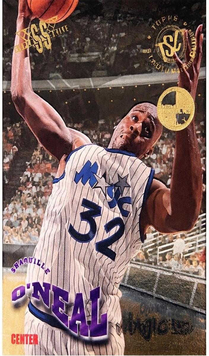 1994 Topps Stadium Club Basketball Members Only Shaquille O'Neal #22 PSA 8