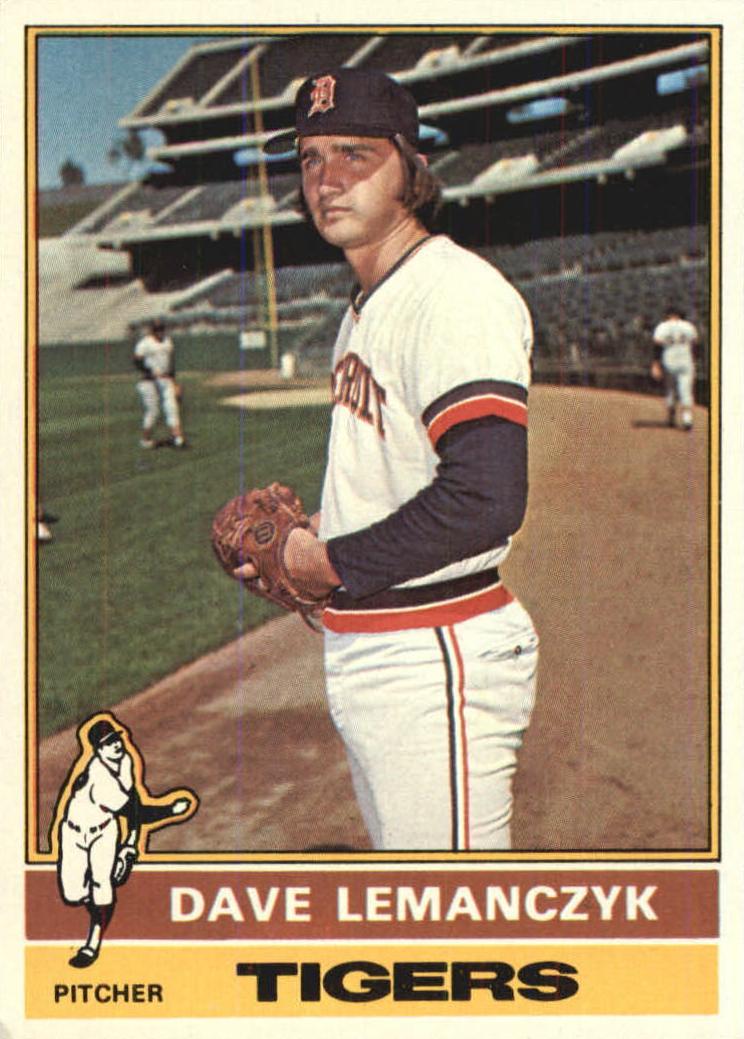 1976 Topps Baseball Dave Lemanczyk #409 PSA 9