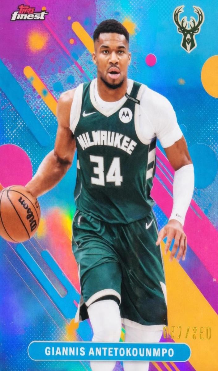 2025 Topps Finest Basketball Sky Blue Refractor Giannis Antetokounmpo #43 PSA 10