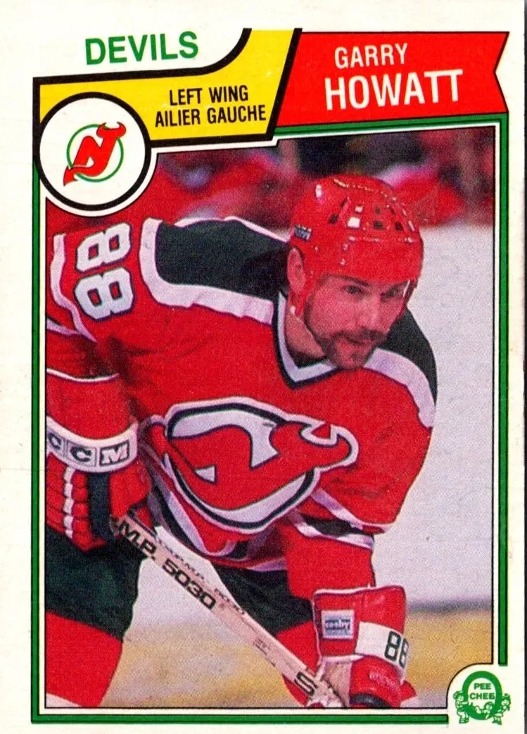 1983 O-Pee-Chee Hockey Garry Howatt #229 PSA 9