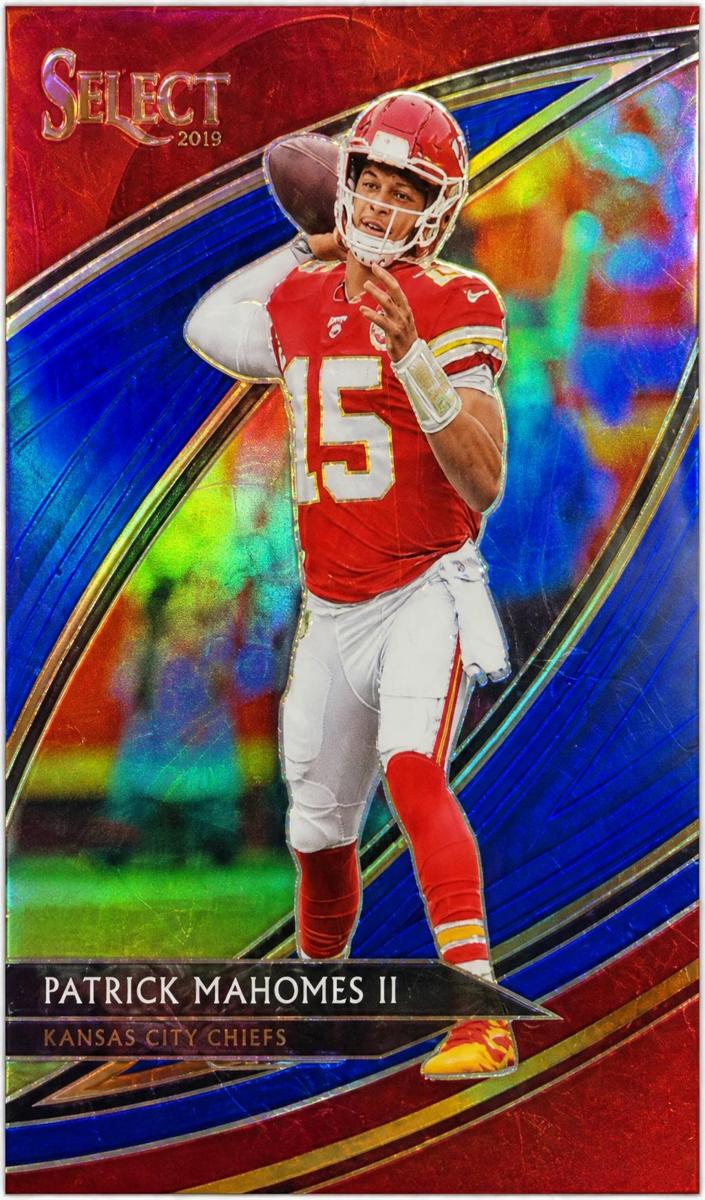 2019 Panini Select Football Blue Patrick Mahomes II #202 BGS 9