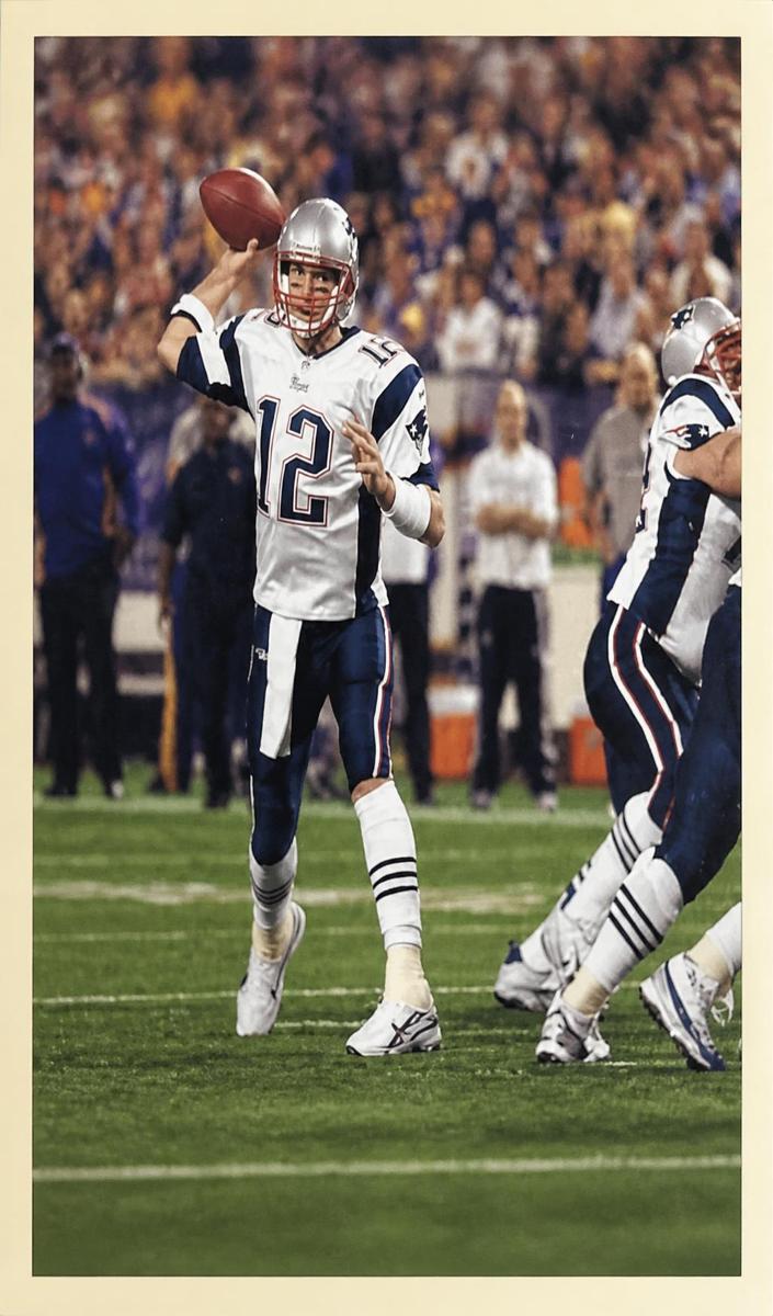 2009 Upper Deck Philadelphia Football Tom Brady #381 PSA 10