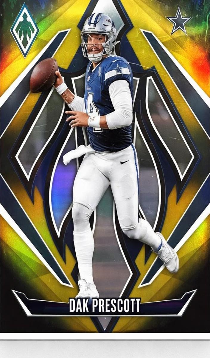 2024 Panini Phoenix Football Gold Fade Dak Prescott #31 PSA 10