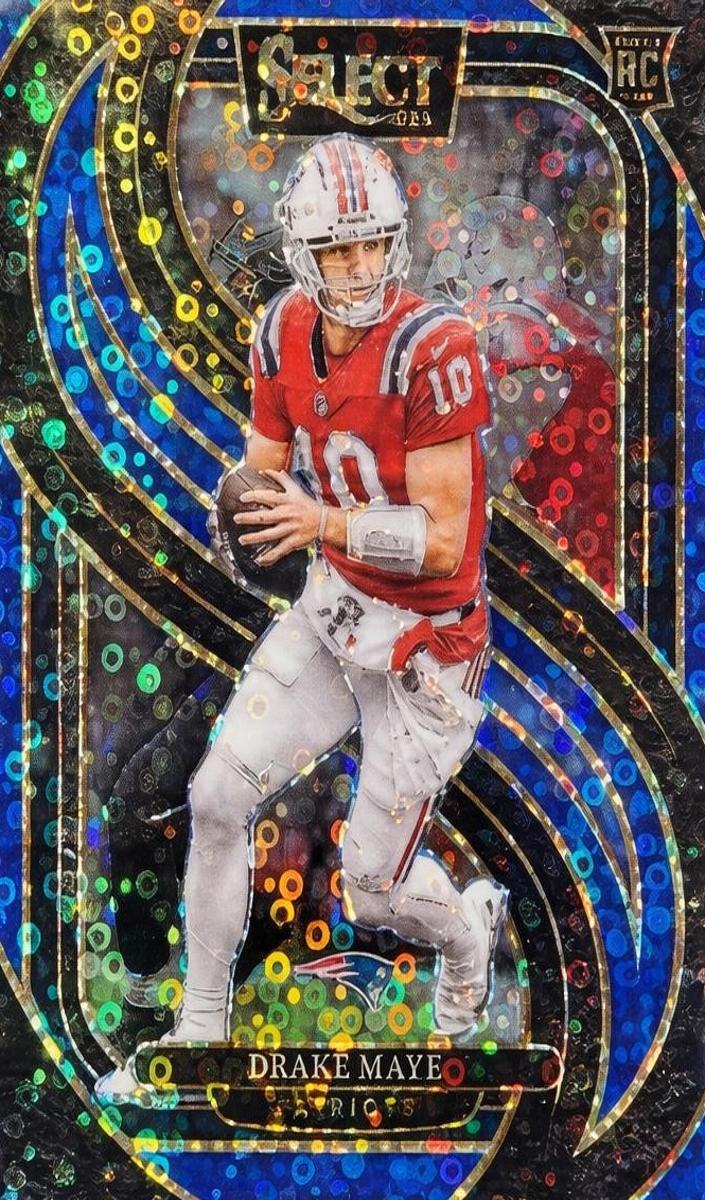 2024 Panini Select Football Blue Disco Drake Maye #113 PSA 10
