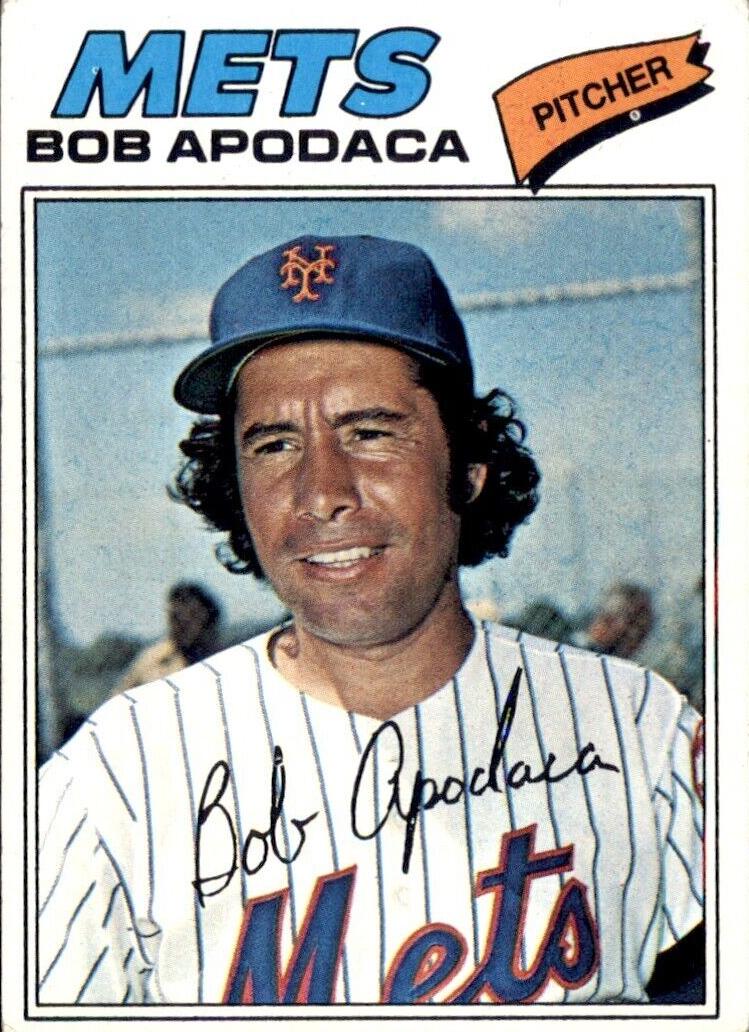 1977 Topps Baseball Bob Apodaca #225 PSA 10