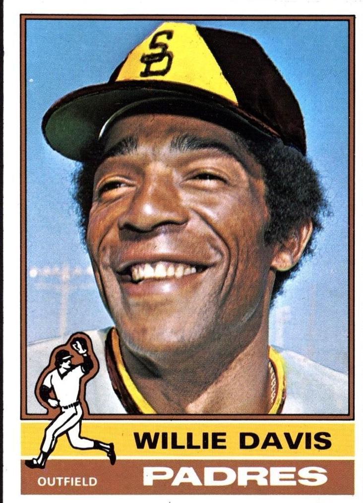 1976 Topps Baseball Willie Davis #265 PSA 8.5