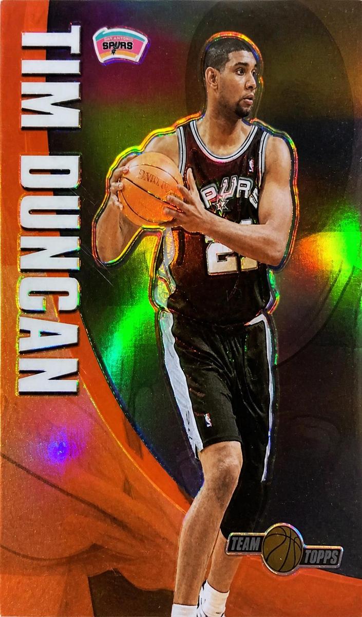 2001 Topps Chrome Basketball Refractor Tim Duncan #TT2 PSA 9