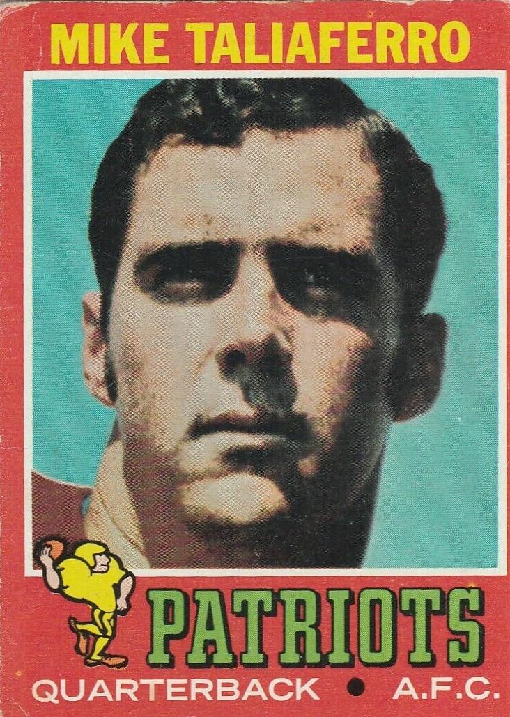 1971 Topps Football Mike Taliaferro #259 PSA 8