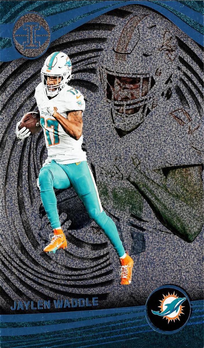 2023 Panini Illusions Football Trophy Collection Dots Jaylen Waddle #68