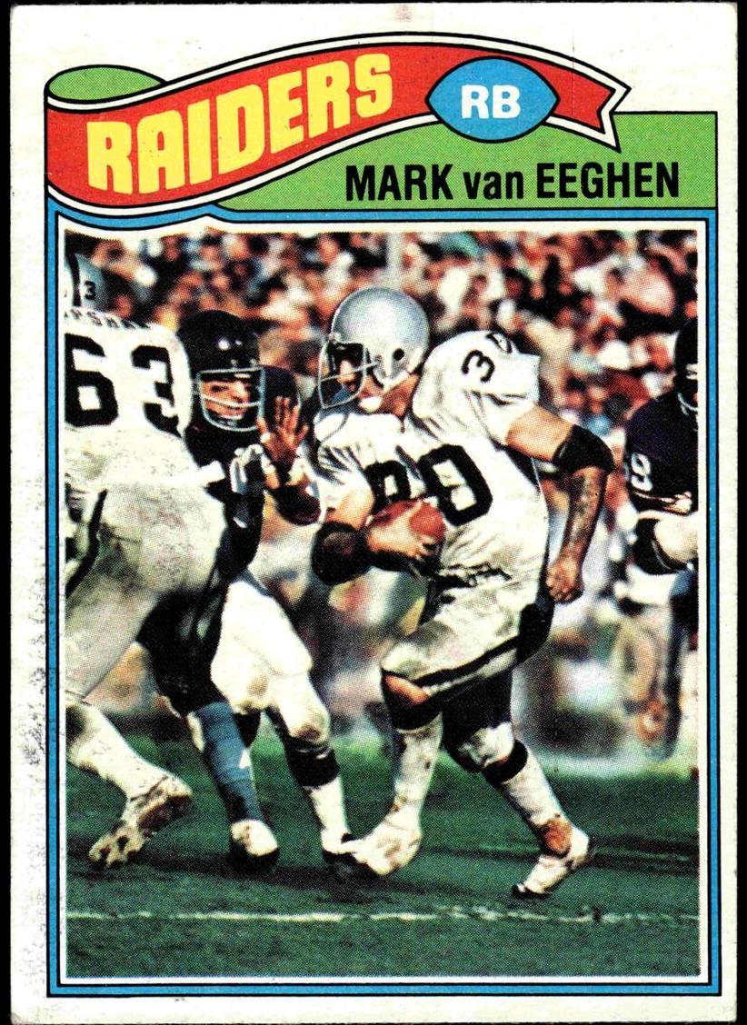 1977 Topps Football Mark Van Eeghen #354 PSA 8