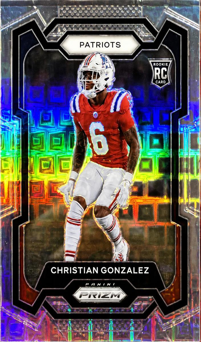 2023 Panini Prizm Football Pandora Christian Gonzalez #369 SGC 9.5