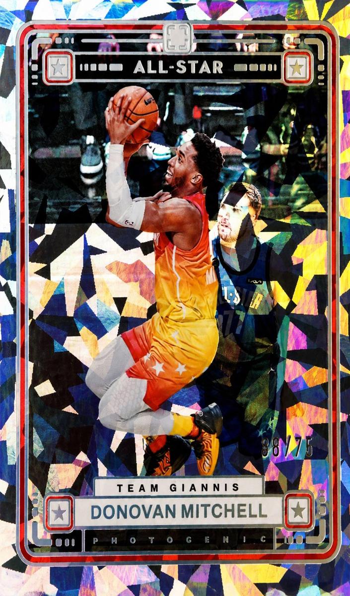 2023 Panini PhotoGenic Basketball Diamond Donovan Mitchell #12 PSA 9