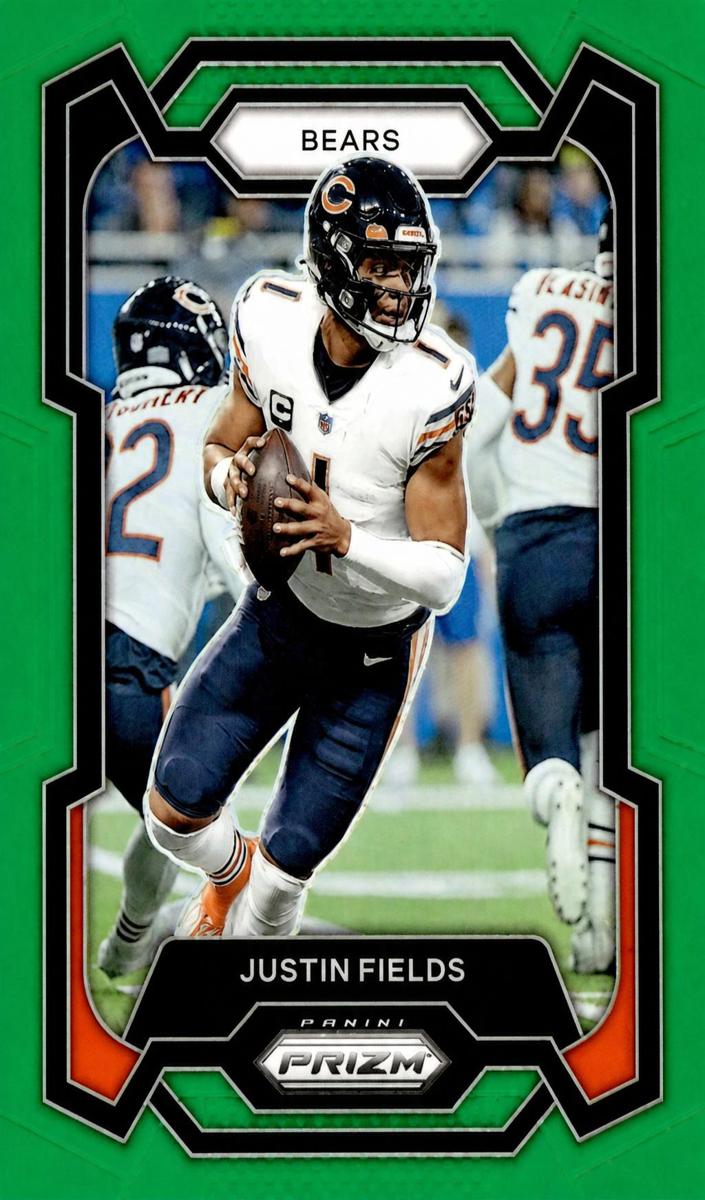 2023 Panini Prizm Football Green Justin Fields #48 PSA 9