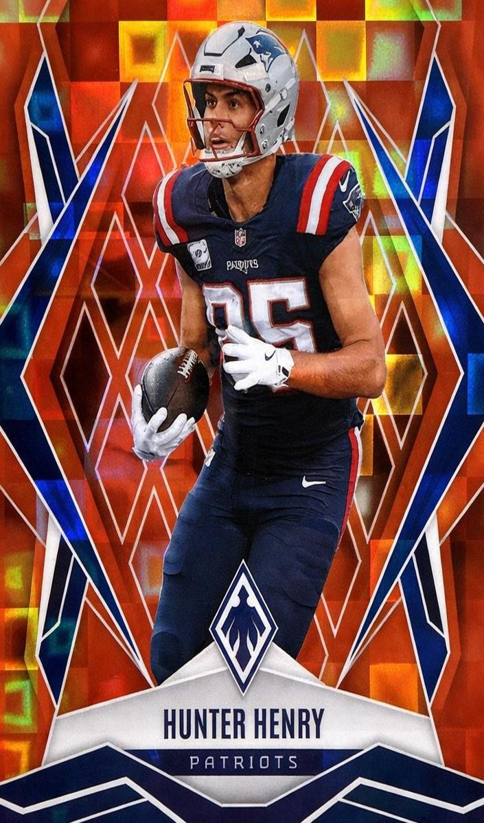 2025 Panini Phoenix Football Orange Pandora Hunter Henry #97