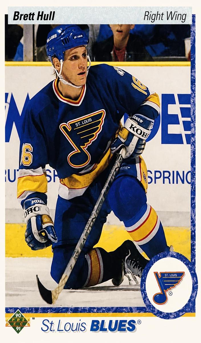 1990 Upper Deck Hockey Brett Hull #154 PSA 8.5