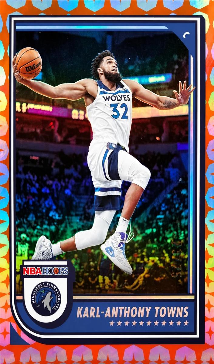 2022 Panini Hoops Basketball Gravity Karl-Anthony Towns #195