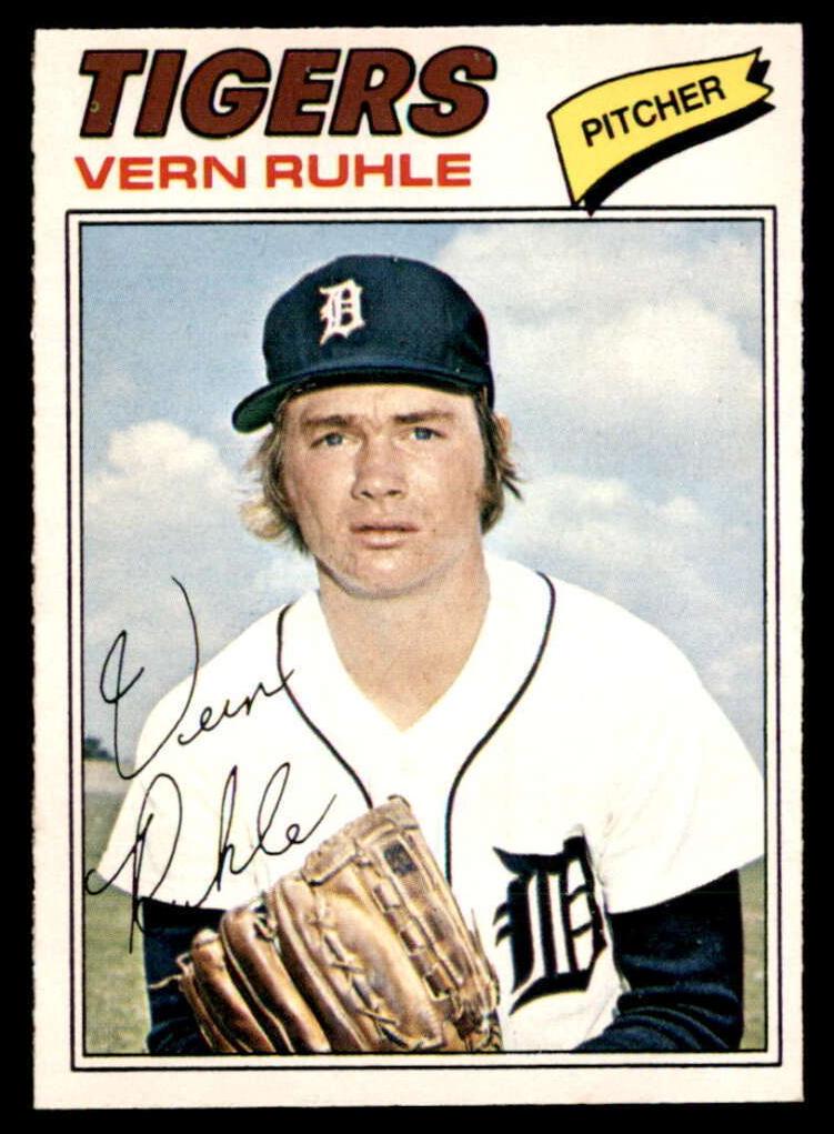 1977 O-Pee-Chee Baseball Vern Ruhle #212 PSA 7