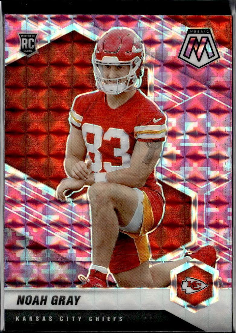 2021 Panini Mosaic Football Camo Pink Noah Gray #387