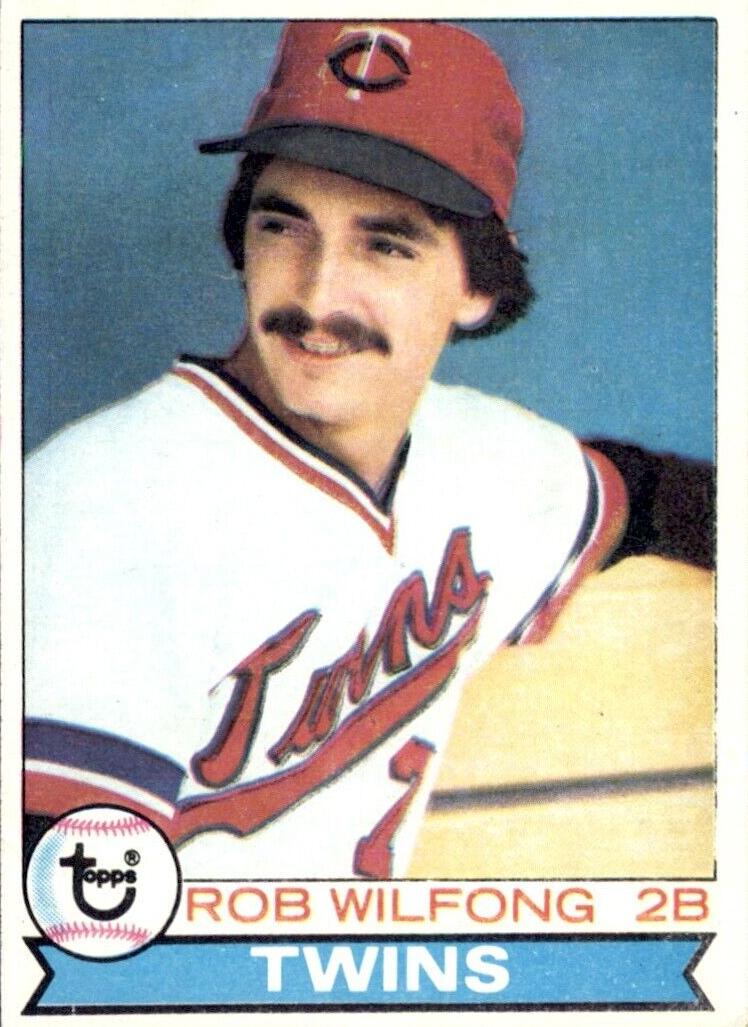1979 Topps Baseball Rob Wilfong #633 PSA 9