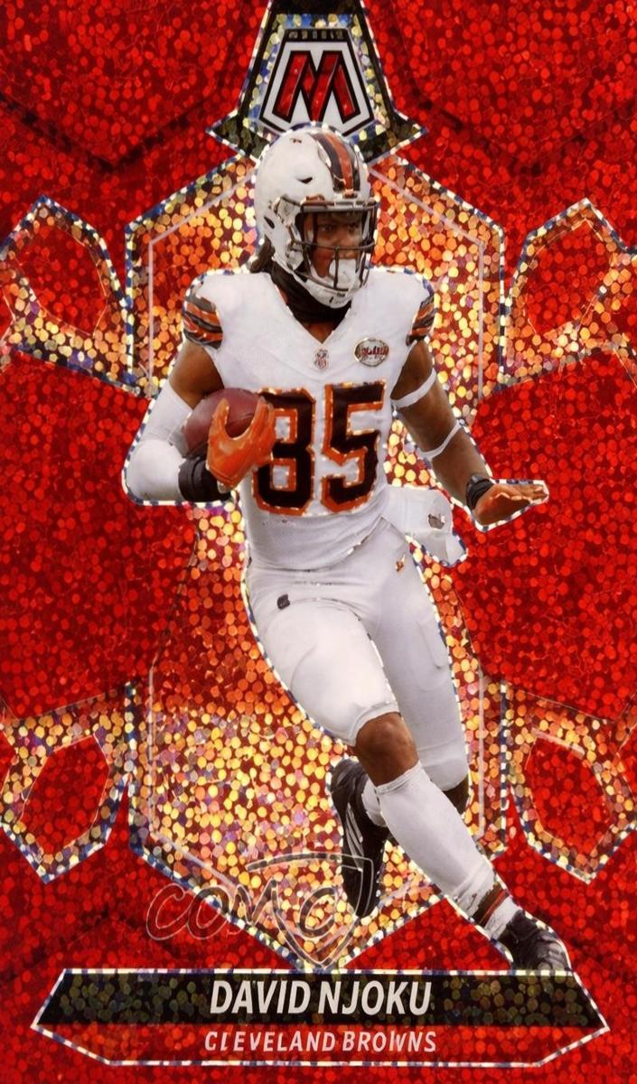 2024 Panini Mosaic Football Red Sparkle David Njoku #54
