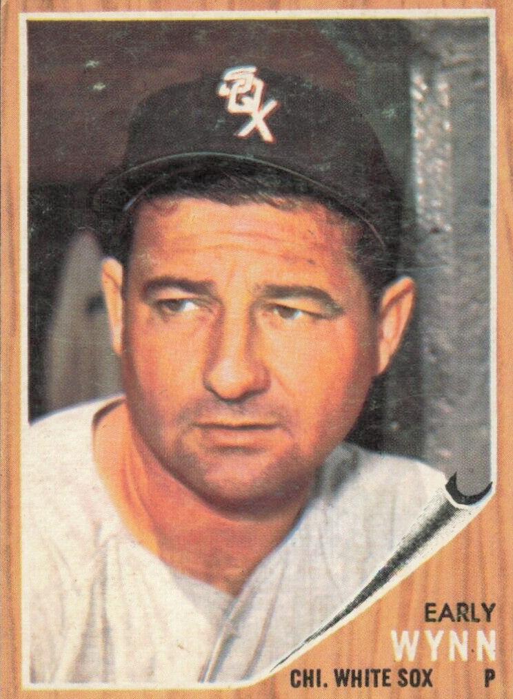 1962 Topps Baseball Early Wynn #385