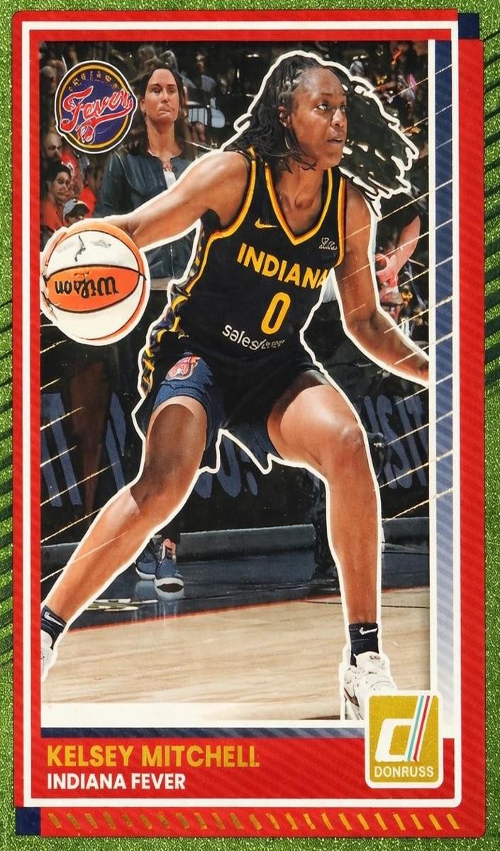 2025 Panini Donruss WNBA Basketball Green Shimmer Kelsey Mitchell #19