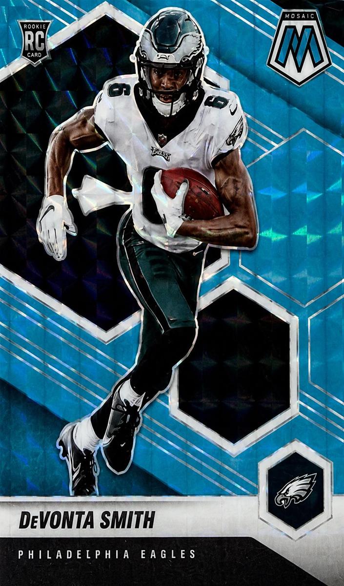 2021 Panini Mosaic Football Blue Fluorescent DeVonta Smith #305