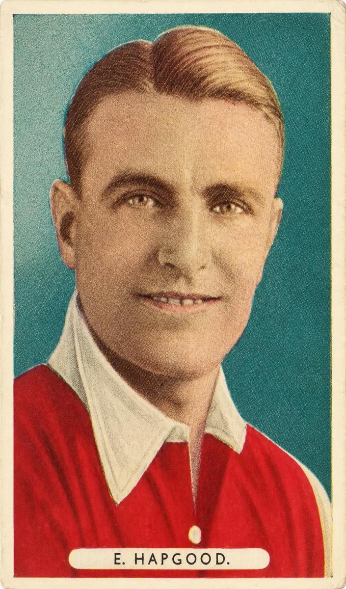 1934 Ardath Tobacco Famous Footballers Soccer E. Hapgood #49
