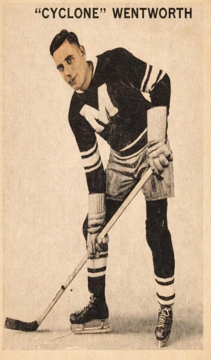 1933 World Wide Gum Ice Kings V357 Hockey Cyclone Wentworth #43
