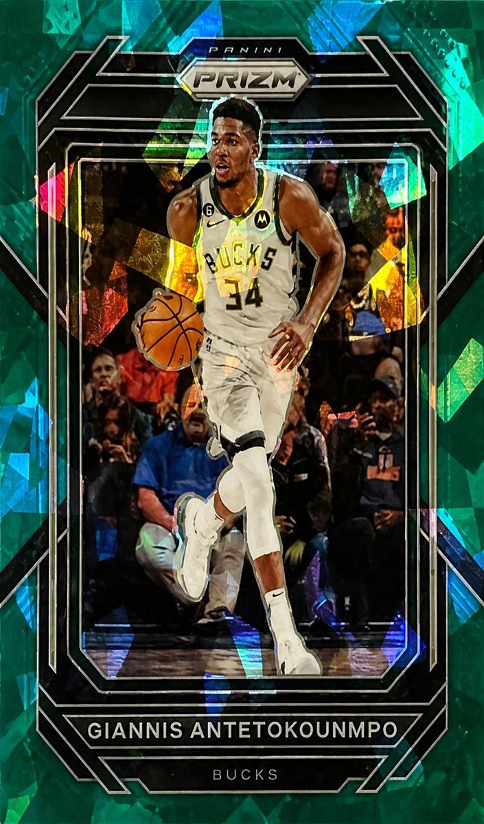 2022 Panini Prizm Basketball Green Ice Giannis Antetokounmpo #96