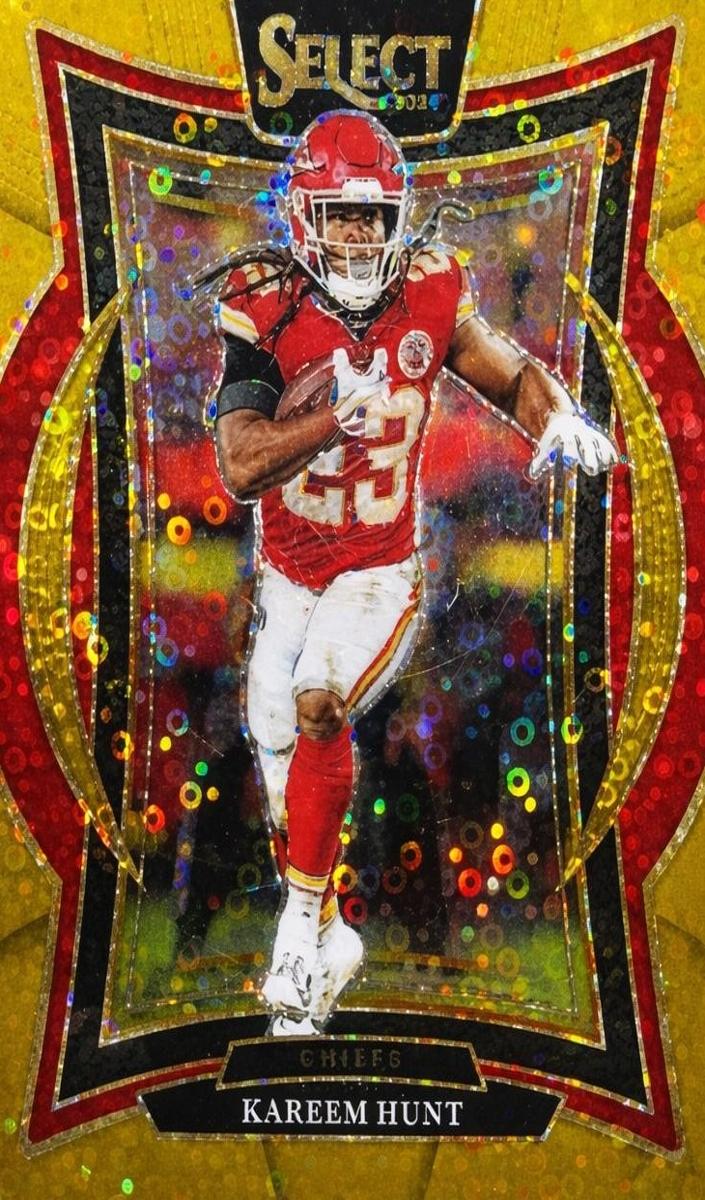 2024 Panini Select Football Gold Kareem Hunt #75 PSA 8