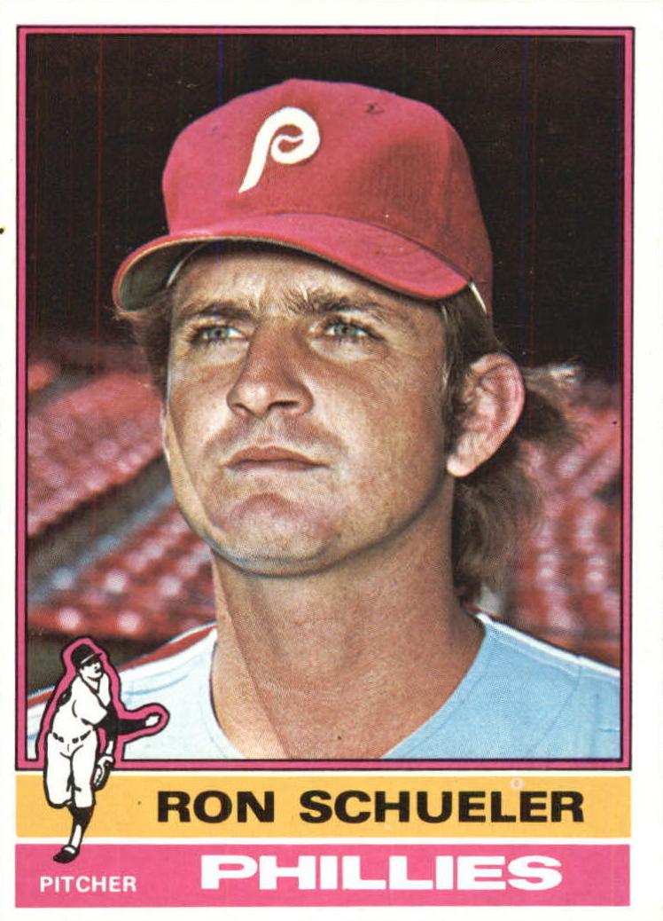 1976 Topps Baseball Ron Schueler #586