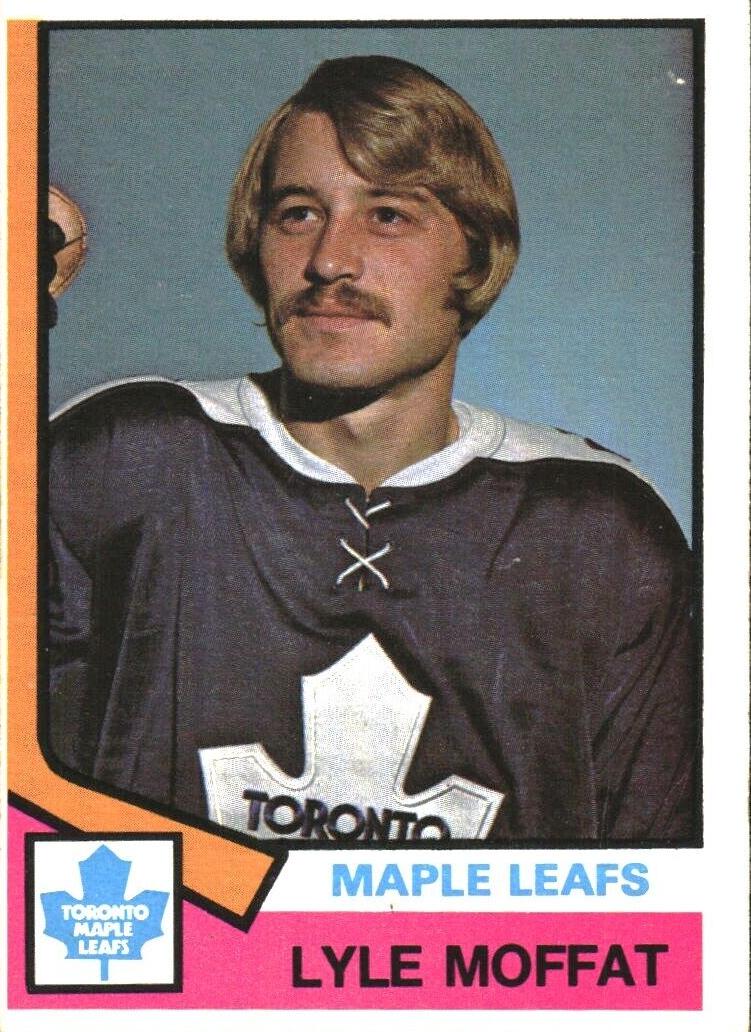 1974 O-Pee-Chee Hockey Lyle Moffat #379