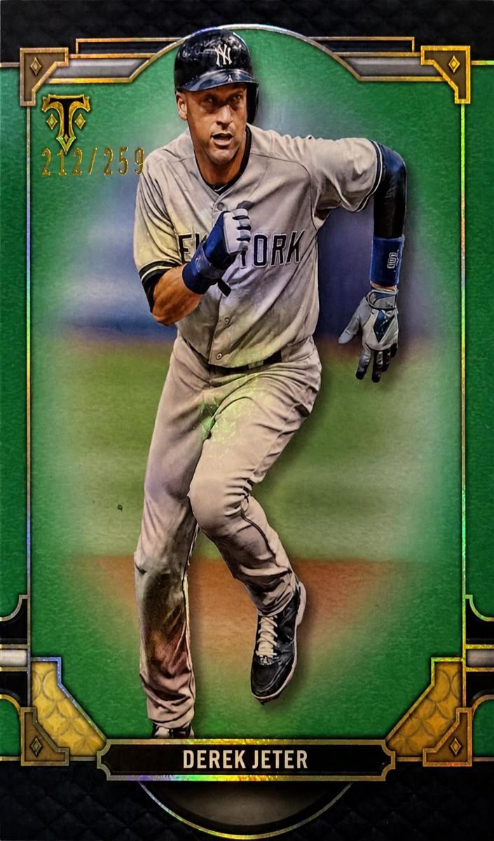 2022 Topps Triple Threads Baseball Emerald Derek Jeter #99