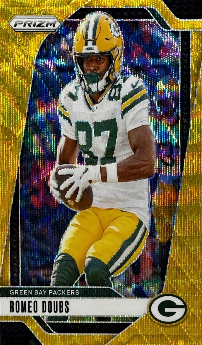 2024 Panini Prizm Football Gold Wave Romeo Doubs #104