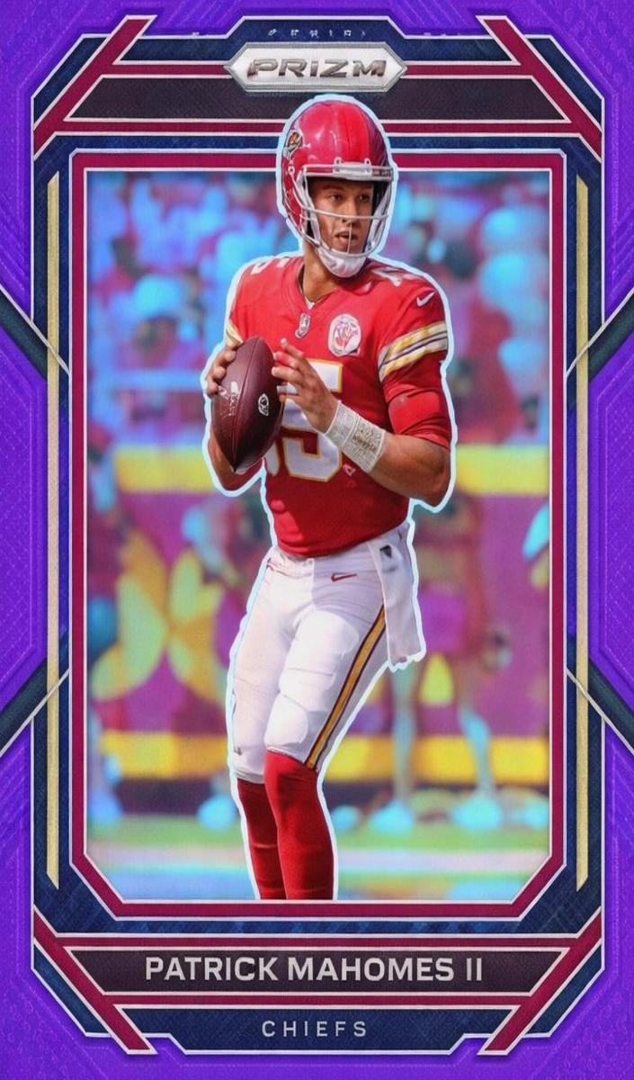 2022 Panini Prizm Football Purple Patrick Mahomes II #139