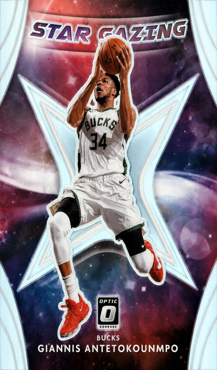 2020 Donruss Optic Basketball Holo Giannis Antetokounmpo #5 PSA 9