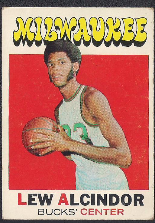 1971 Topps Basketball Lew Alcindor #100 PSA 8