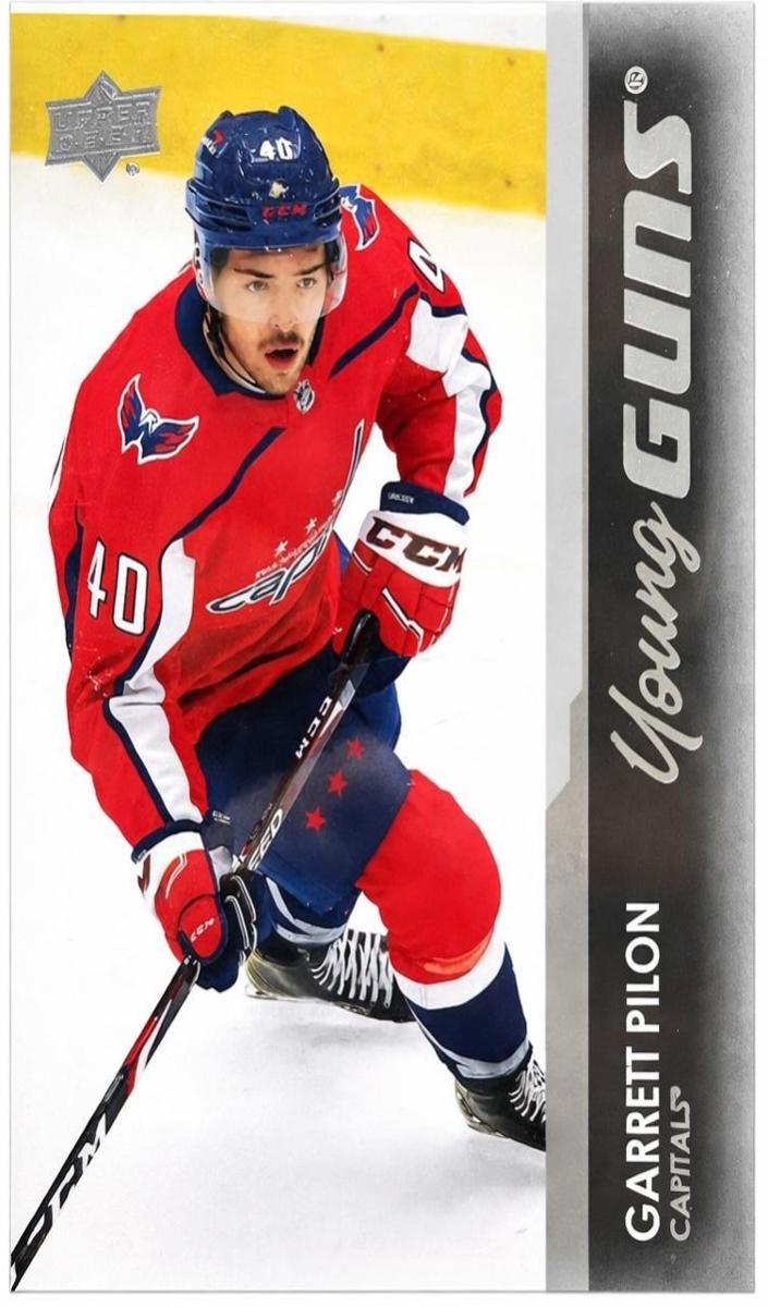 2021 Upper Deck Hockey Garrett Pilon #214 PSA 10