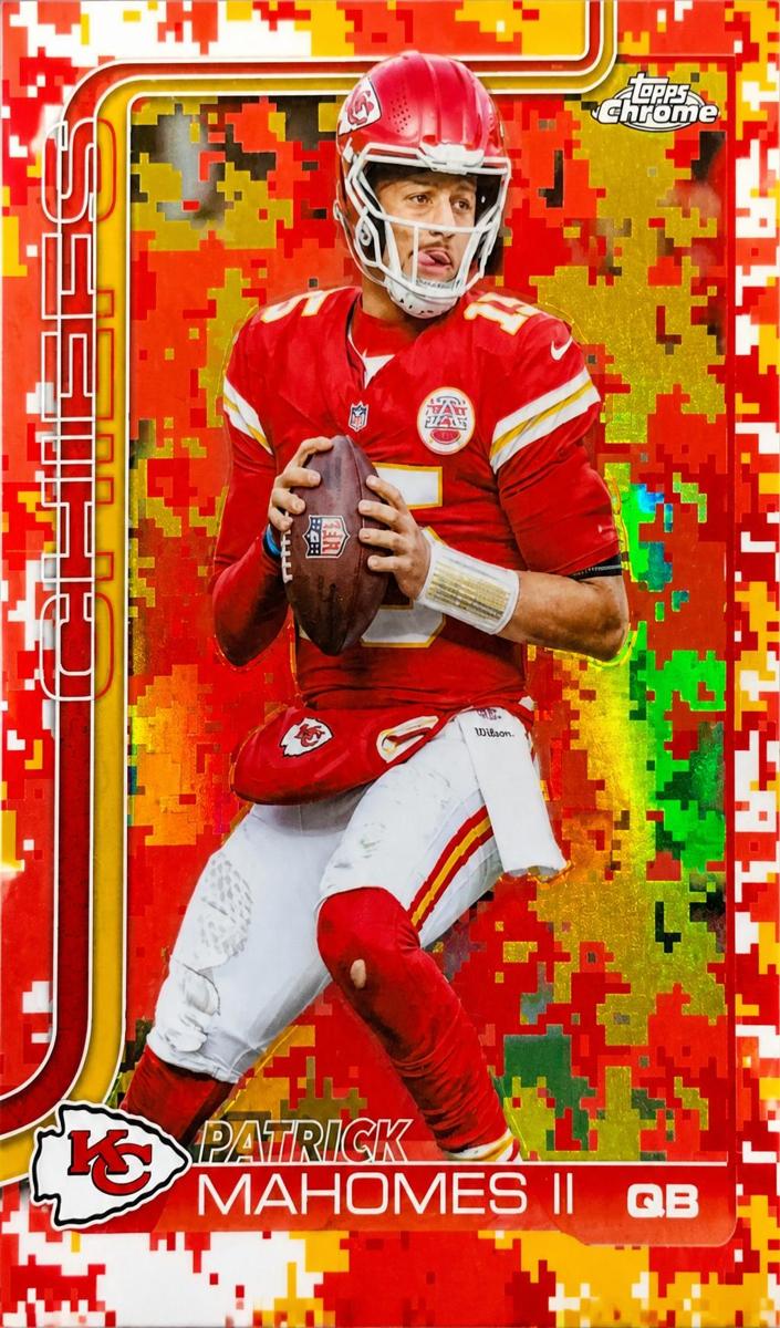 2025 Topps Chrome Football Team Camo Variation Patrick Mahomes II #148
