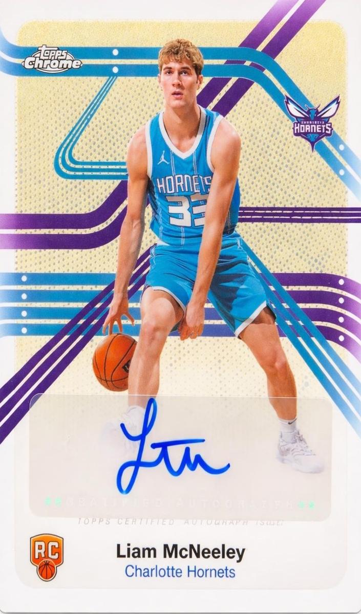 2025 Topps Chrome Basketball Refractor Liam McNeeley #NS-LMC