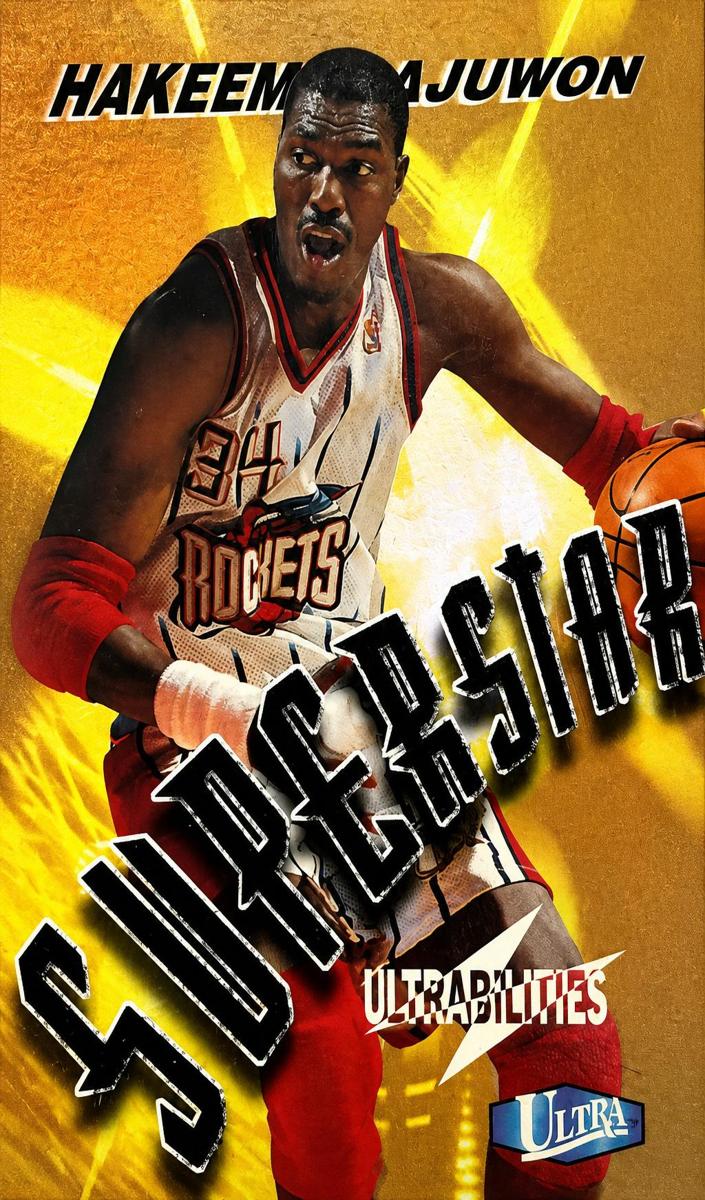 1997 Fleer Ultra Basketball Superstar Hakeem Olajuwon #18 PSA 8