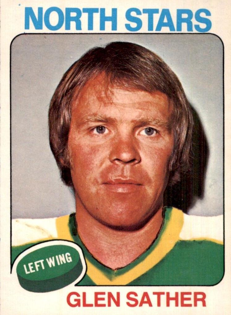 1975 O-Pee-Chee Hockey Glen Sather #222 PSA 9