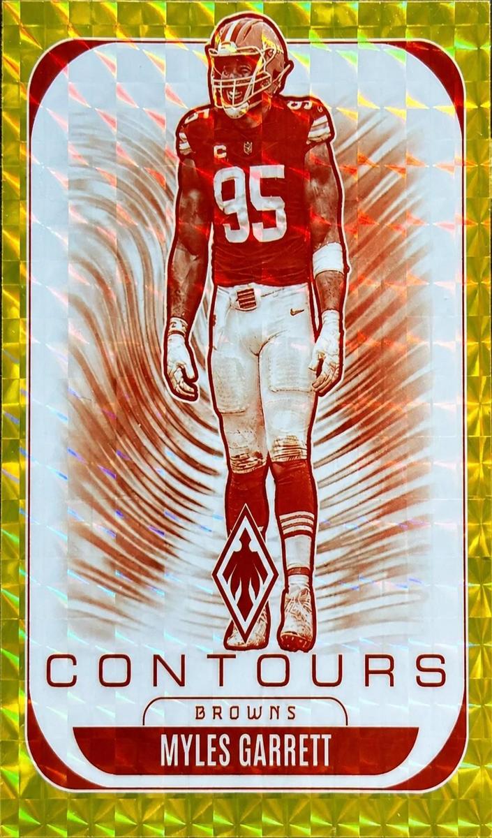 2025 Panini Phoenix Football Yellow Pyramids Myles Garrett #8