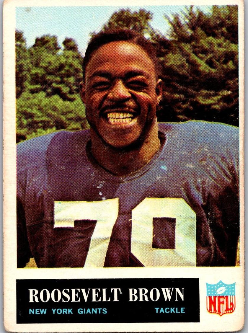 1965 Philadelphia Football Roosevelt Brown #115 PSA 7
